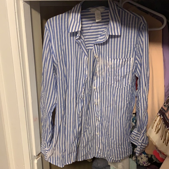 Clothes - Picture 4 of 5